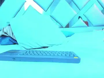 Adult Webcams with rebeccamitchell_ - Chaturbate