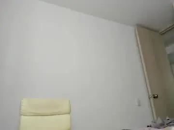 Nude Webcam with xshantall_hotx - Chaturbate