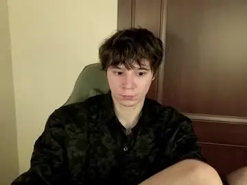 Live Porn with anthonycutie - Chaturbate