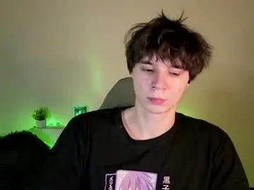 Live Porn with anthonycutie - Chaturbate