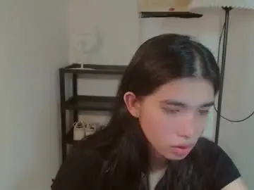 Nude Webcam with beautifultrixie - Chaturbate
