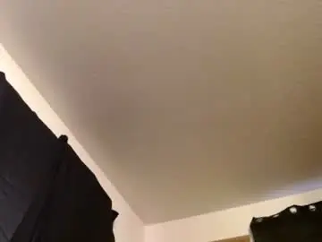 Live Sex Cam with letsplay361 - Chaturbate