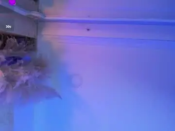 Watch Live Sex Cams with alondrasoomer - Chaturbate