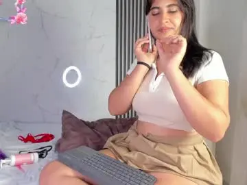 Sex Cam with alondrasoomer - Chaturbate