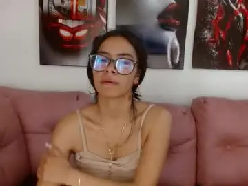 Live Sex Cam with miahotcs - Chaturbate