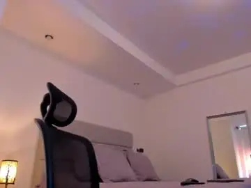 Sex Cam with chrismorgan24 - Chaturbate