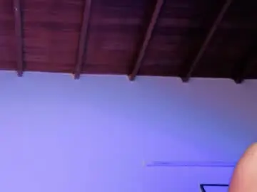 Best Webcam with pocahontas_moon - Chaturbate