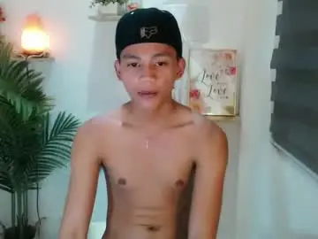 Watch Live Sex Cams with straight_moreno69 - Chaturbate