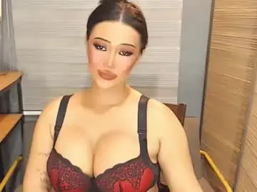 Live Sex Cam with xxtastefullayeshaxx - Chaturbate