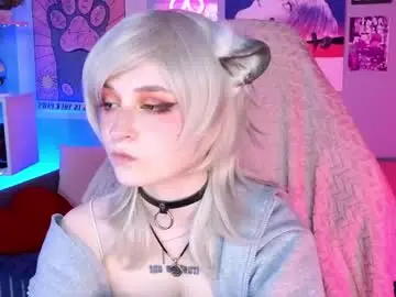 Free Live Porn with vronnier - Chaturbate