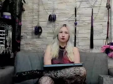 Live Sex Cam with kaziaswart - Chaturbate