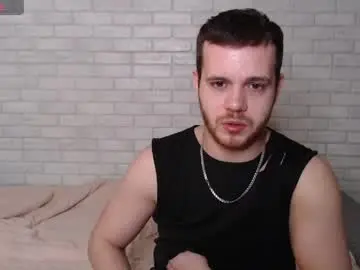 Live Sex Cam with electric_smile - Chaturbate