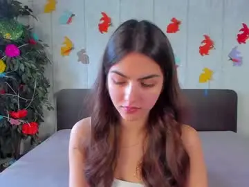 Nude Webcam with milana_crystal_ - Chaturbate