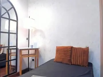 Best live sex cam show with sophiahart_ - Chaturbate