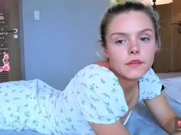 Sex Cam with tenderlovesss - Chaturbate