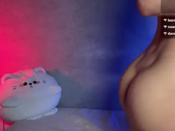 Free Live Porn with smaillev - Chaturbate