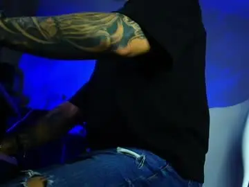 Nude Webcam with xandercagex - Chaturbate