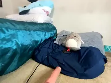 Live Sex Cam with braziliancheeks - Chaturbate