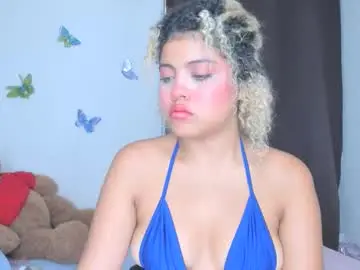 Live Sex with sofiacastillo01 - Chaturbate