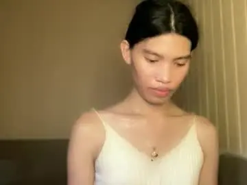 Live Porn with itsmeyourgirl_philopoiter - Chaturbate