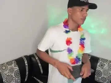 Live Sex Cam with juanbigcock21cm - Chaturbate