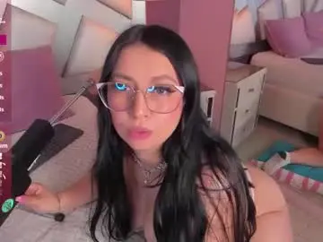Sex Cam with ashleey_bell_ - Chaturbate