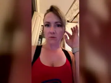 Free Porn Cam with allur1ngpixie - Chaturbate