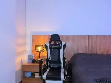 Best live sex cam show with claytonburgues - Chaturbate