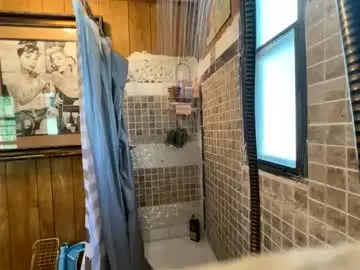 Nude Webcam with daddydic120402 - Chaturbate