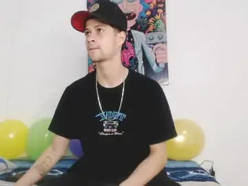 Adult Video Chat with dick_boy_18 - Chaturbate