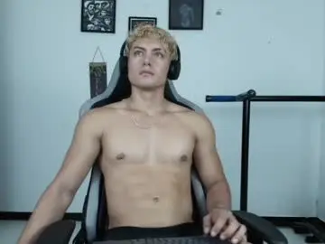 Live Porn with lover_fitnessboy - Chaturbate
