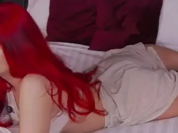 Sex Chat with emmelyn_ - Chaturbate