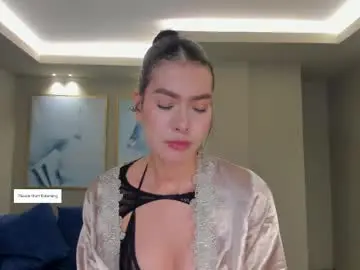 Adult Webcams with niasalvatore - Chaturbate