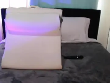 Live Porn with noasarri - Chaturbate