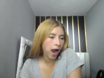 Free Porn Cam with nancy_blonde - Chaturbate