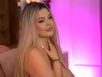 Free Porn Cam with sophieboobsx - Chaturbate