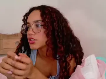 Free Porn Cam with amely_sweetheat - Chaturbate