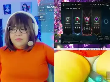 Sex Cam with crystal_velvet01 - Chaturbate