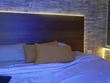 Private Sex Chat with zenda_biancha - Chaturbate