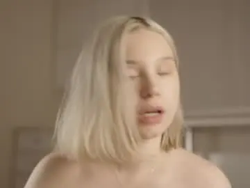 Best Webcam with jennyplaudis_ - Chaturbate