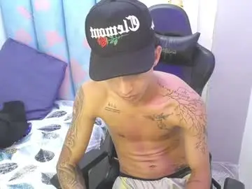 Watch Live Sex Cams with liam_play - Chaturbate