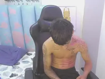 Best Webcam with liam_play - Chaturbate