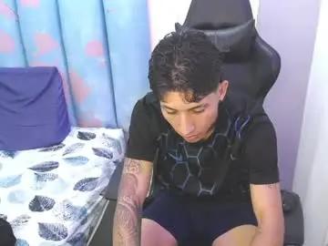 Watch Live Sex Cams with liam_play - Chaturbate