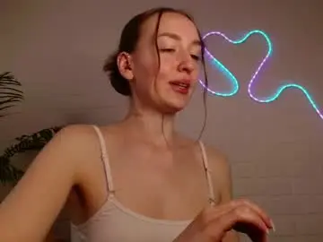 Free Porn Cam with whiteprincessluna - Chaturbate