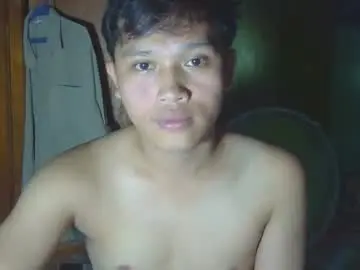 Free Porn Cam with exotichugecock - Chaturbate