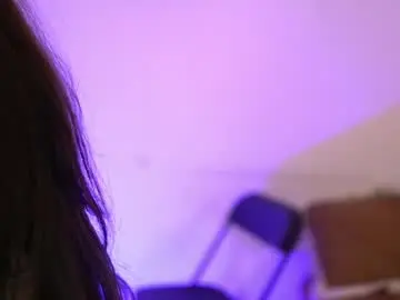 Live Sex Cam with lirio05 - Chaturbate