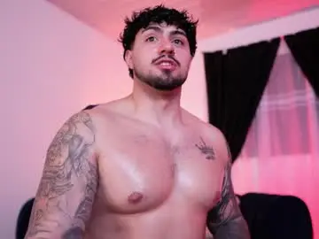 Adult Webcam with maximo_rodriguez - Chaturbate