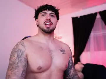 Sex Cam with maximo_rodriguez - Chaturbate