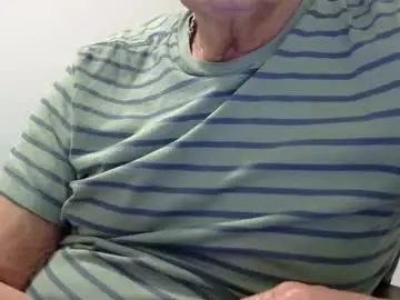 Live Sex with ossibottom - Chaturbate