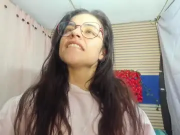 Nude Webcam with rosse_25 - Chaturbate